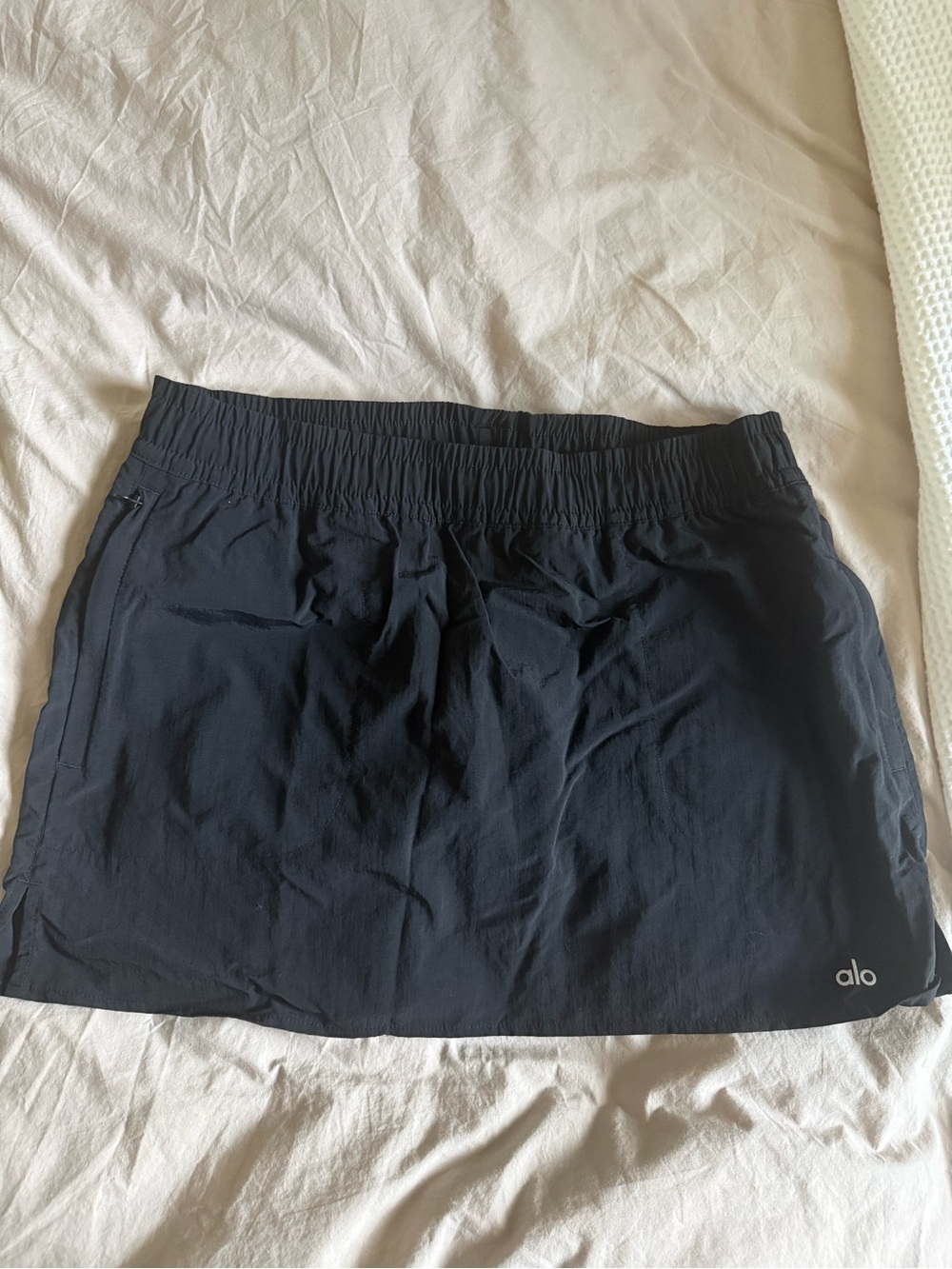 ALO Yoga Black Athletic Skort with Elastic Waist